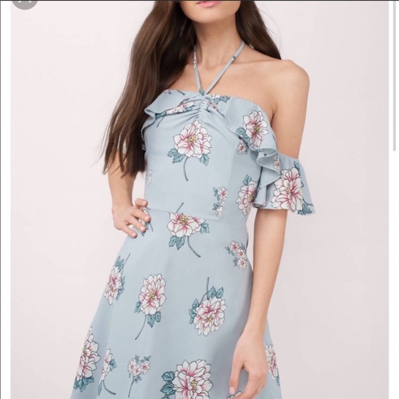 J.O.A. Dresses & Skirts - J.O.A grey multi floral print ruffle dress NWT